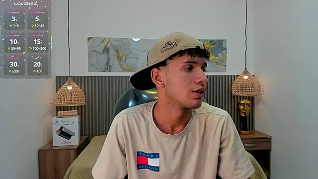 JDWhite18 Chat XXX in diretta