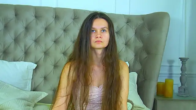 JuliettaTiffani: απευθείας συνομιλία ΧΧΧ