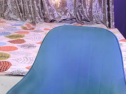 Chat +18 de hoty-priya ao vivo