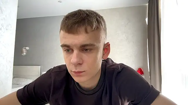 SoloFury Chat XXX in diretta