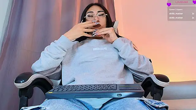 Živý XXX chat Velvet_Raze