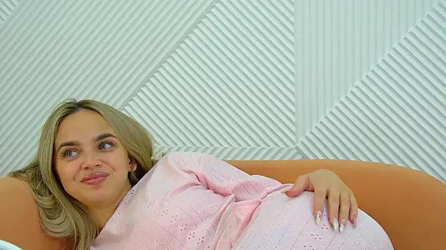 AnitaVenture's Live XXX Chat