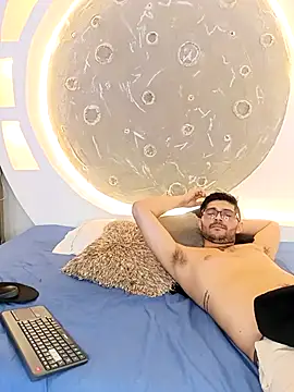 Czat XXX na żywo – ritzabeth_daniel