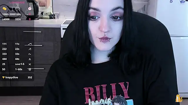 XXX chat uživo modela lina__tyaaan
