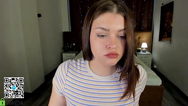 Chat XXX ao vivo de May-Mimi