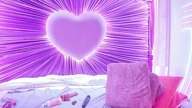 Lushi_Love Chat XXX in diretta