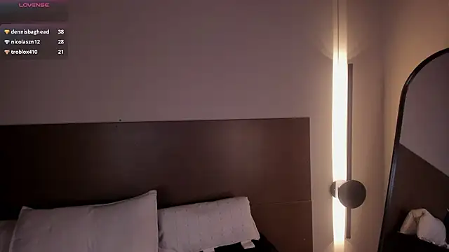 Rebeca_Williams_ XXX чат на живо