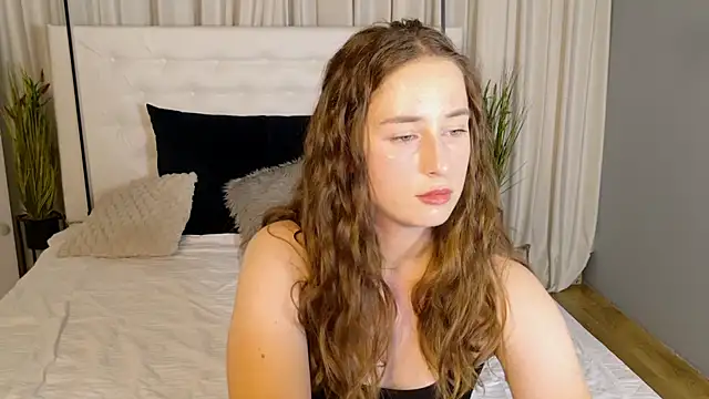NadinnL লাইভ XXX চ্যাট