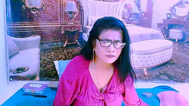 Sembang XXX Secara Langsung IndianAllure
