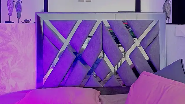 XXX chat uživo modela megan_lenon