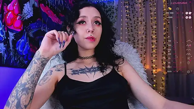 Grace_Walker 即時 XXX 聊天