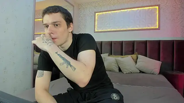 SashaMoscow_ Adlı Modelin Canlı XXX Sohbeti