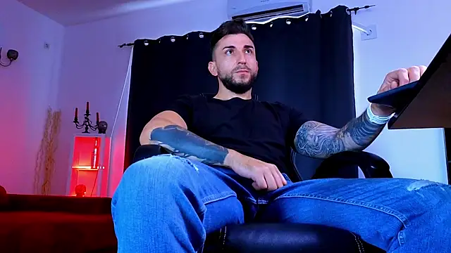 Chat XXX Live MightyAaron66