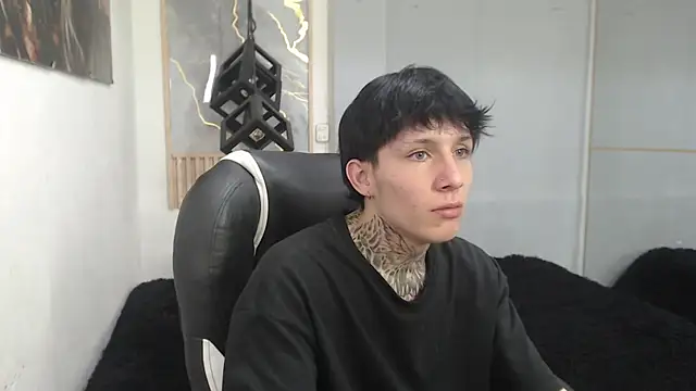 Chat XXX ao vivo de Cry_thereal