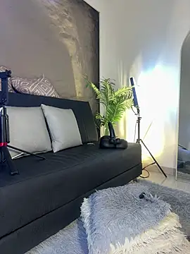 Isa__Blanc XXX чат на живо