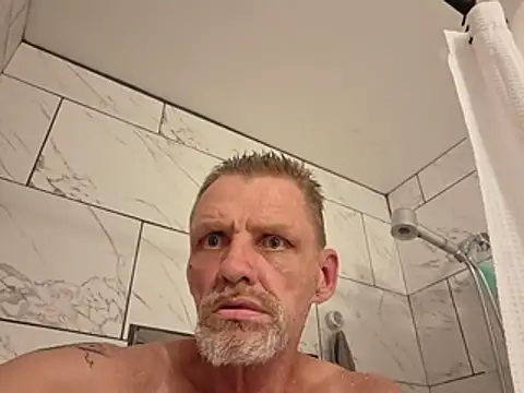 Pokazy przed kamerką – Trapslut54