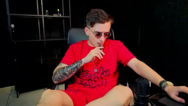 FelixStarkk 现场XXX聊天