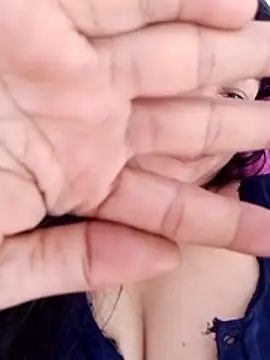 Komal_Bhabhi4u's Live XXX Chat