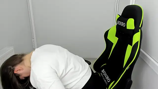 LunaVenom live XXX chat