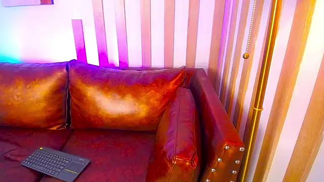 Chatroom XXX en direct de Kaoss_Angel