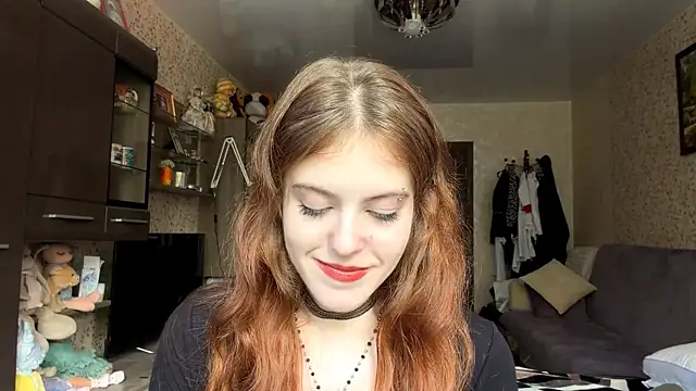 BuzzingRaid Adlı Modelin Canlı XXX Sohbeti