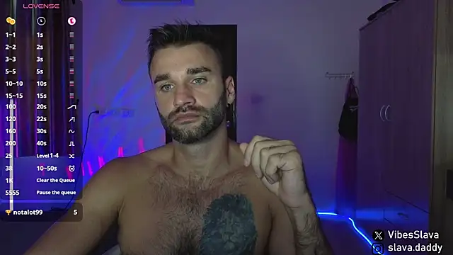 XXX chat uživo modela DaddySlava