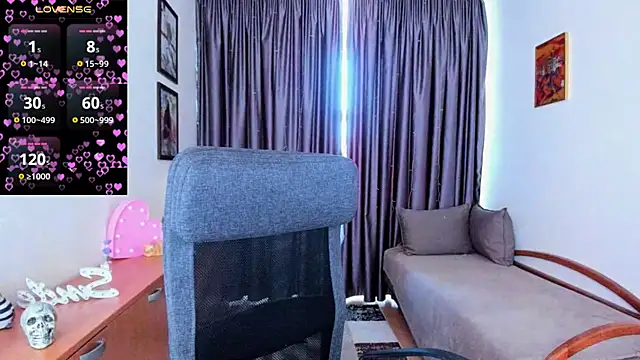 MiniLysii's Live XXX Chat