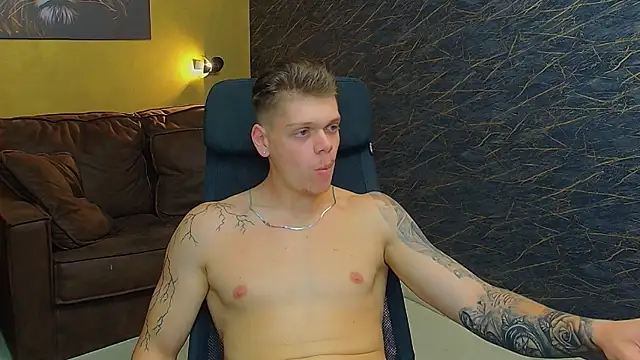 แชท XXX สดของ NicoTroy