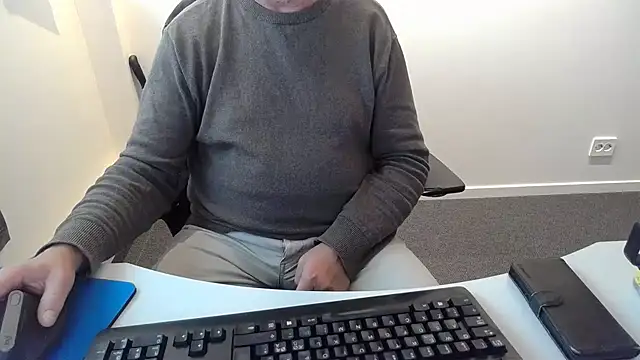 Buggemannn Live XXX chat