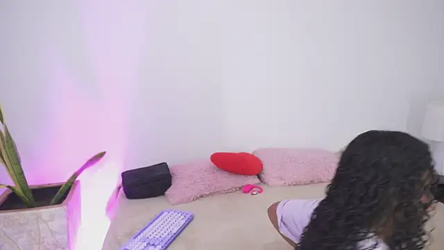 Anais_aradiaのライブXXXチャット