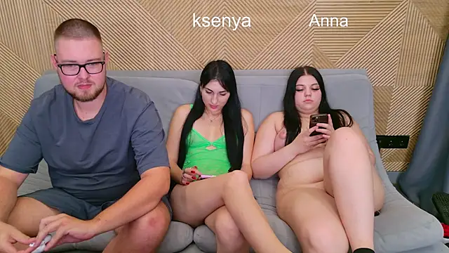 Chat XXX ao vivo de Ksenny
