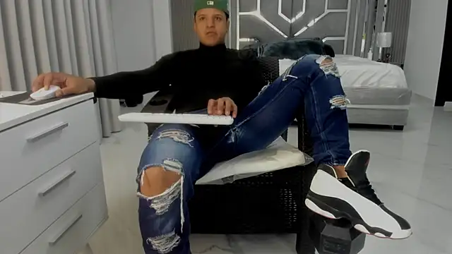 Živý XXX chat master_leather