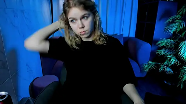ElizabethVane Chat XXX in diretta