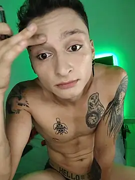 Chatroom XXX en direct de DIEGO_JONES