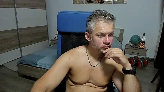 RobbyShawz's Webcam Show