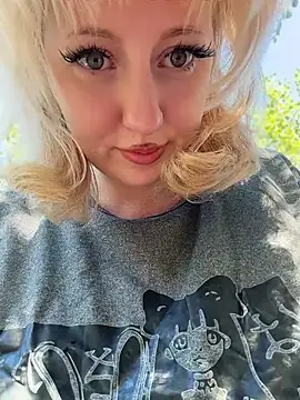 RonnieKiss' Live XXX Chat