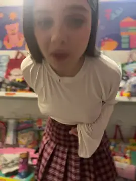 Chat +18 de Lunabelle_ ao vivo