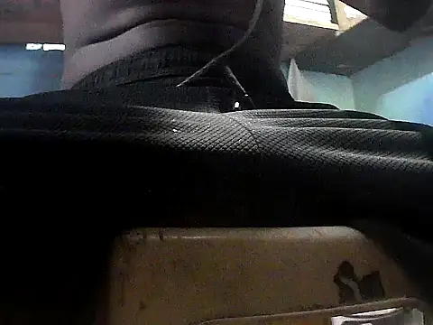 צ'אט XXX בשידור חי של Precumking1