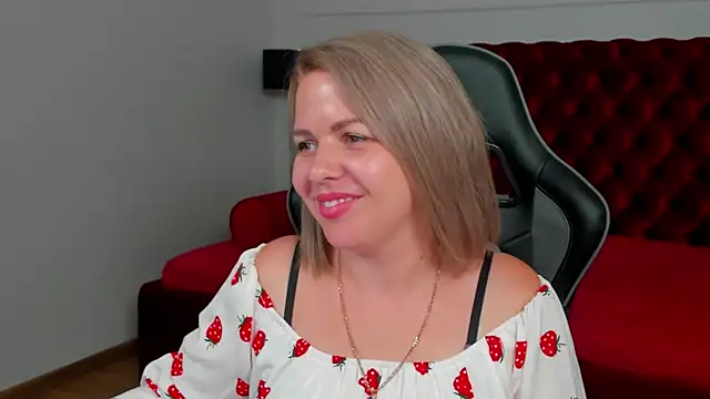 AdeleRavelle – Live XXX-chat
