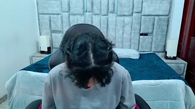 Živý XXX chat laureentt_