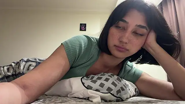 PaintedDisplay's Live XXX Chat