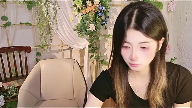 GuLuGroup Live XXX-chat