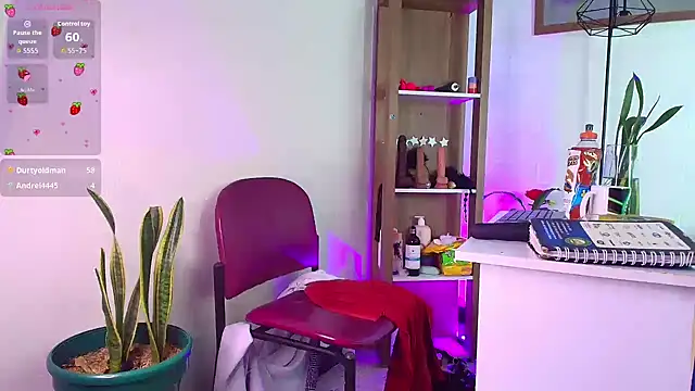 EllenaBoobs_'s Live XXX Chat