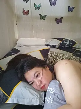 Safiyawild69's Live XXX Chat