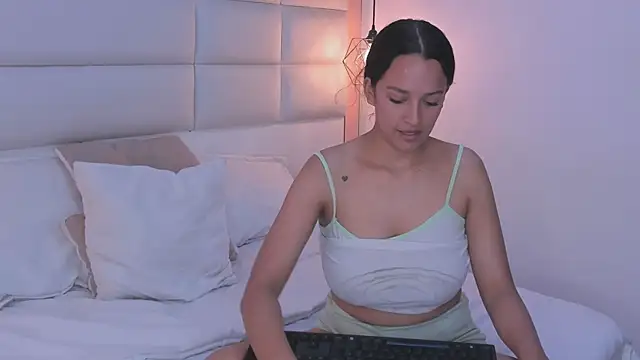 Salome_Smitth_1のライブXXXチャット