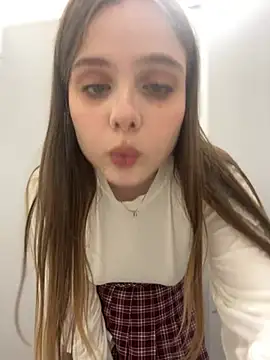 Lunabelle_'s Live XXX Chat