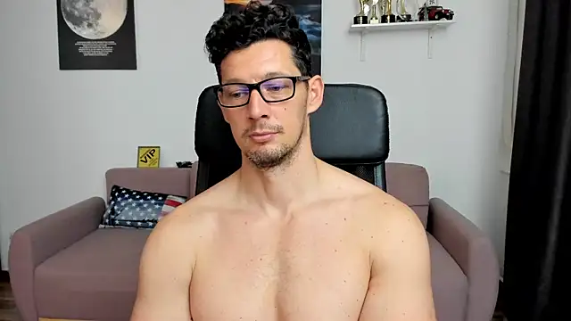 Chat +18 de BrutusK08 ao vivo