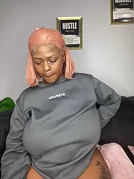XXX chat uživo modela Baddest_Boobies