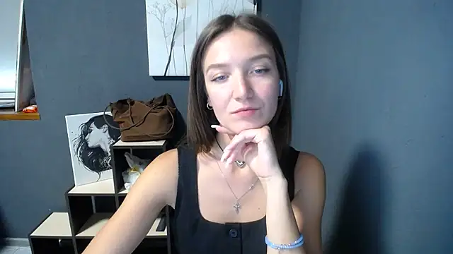 Chatroom XXX en direct de shining_pearl_