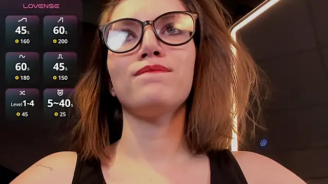 Chat +18 de CathyAdams ao vivo